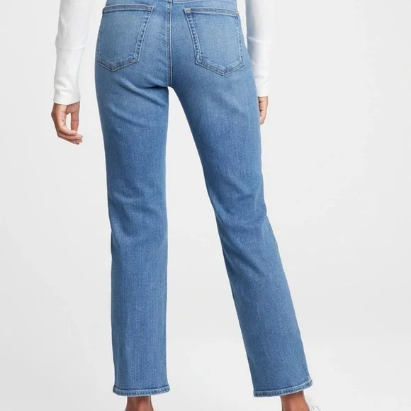 GAP Women's Classic Straight Leg Blue Jeans - 12/31R - Picture 2 of 8